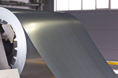 Stokta soğuk haddelenmiş galvanizli çelik ruloları