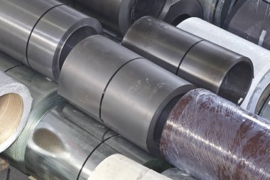 Stokta soğuk haddelenmiş galvanizli çelik ruloları