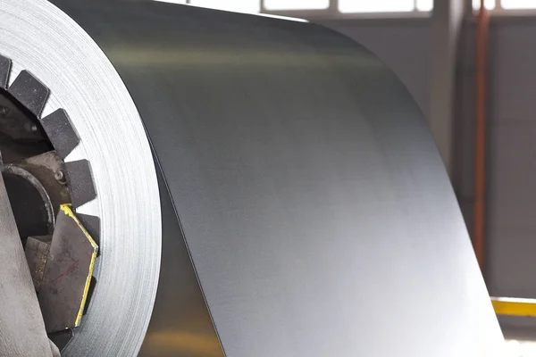 Stokta soğuk haddelenmiş galvanizli çelik ruloları
