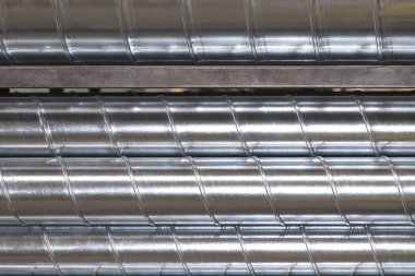 Çeşitli havalandırma sistemleri için galvanizli sacdan yapılmış elemanlar ve parçalar