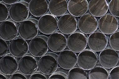 Çeşitli havalandırma sistemleri için galvanizli sacdan yapılmış elemanlar ve parçalar