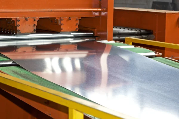 Galvanized sheet in the machine for further processing — Stock Photo, Image