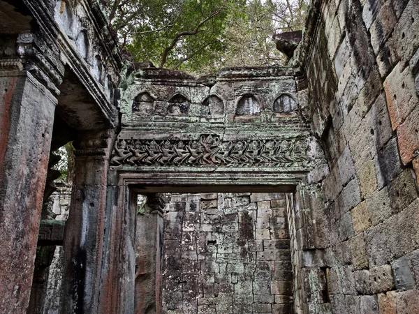 Arquitectura del antiguo complejo del templo Angkor, Siem Reap — Foto de Stock