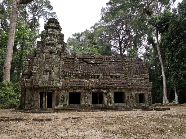 Arquitetura do complexo antigo templo Angkor, Siem Reap — Fotos gratuitas