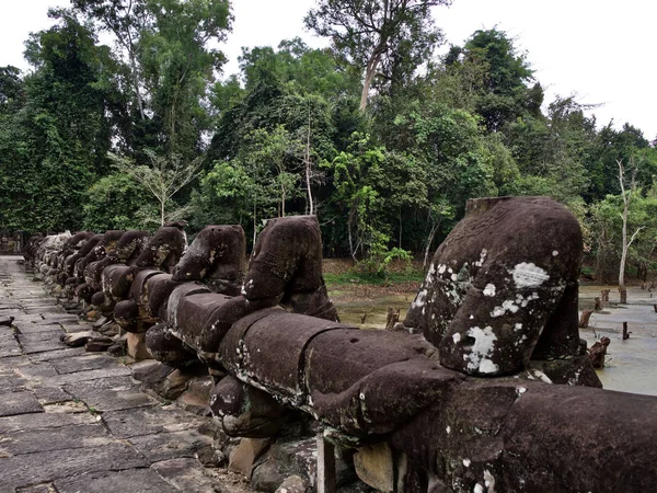 Arquitectura del antiguo complejo del templo Angkor, Siem Reap — Foto de Stock