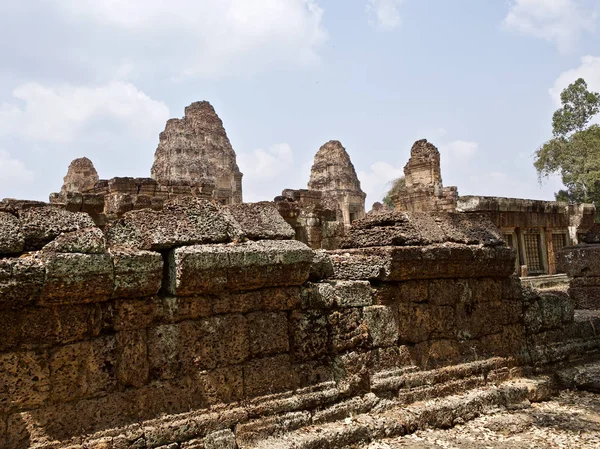 Architektura starożytnego Świątynia kompleksu Angkor, Siem Reap — Zdjęcie stockowe