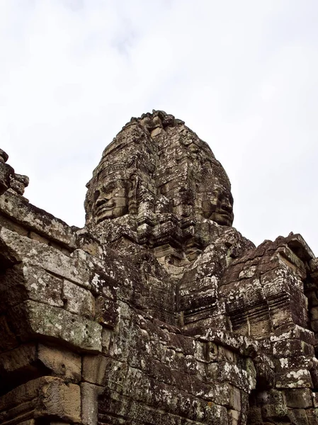 古代の建築寺複雑なアンコール、シェムリ アップ — ストック写真