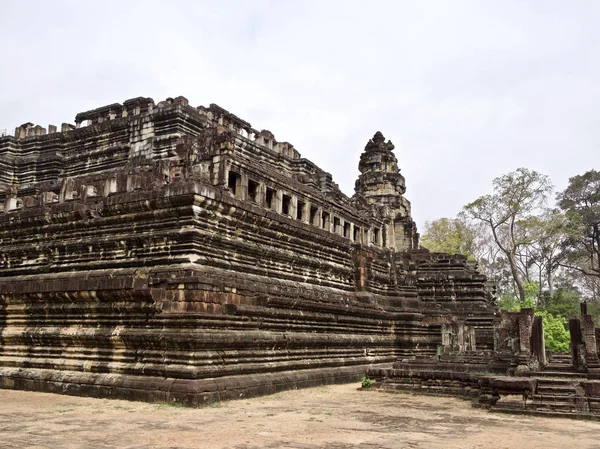 Architektur des antiken Tempelkomplexes angkor, siem reap — Stockfoto