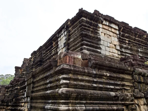 Architectuur van de oude tempel complex Angkor, Siem Reap — Stockfoto