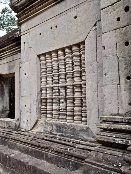 古代の建築寺複雑なアンコール、シェムリ アップ — ストック写真