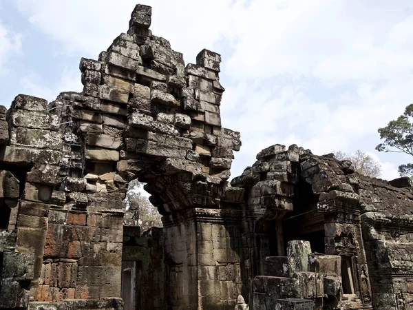 Arquitectura del antiguo complejo del templo Angkor, Siem Reap — Foto de Stock