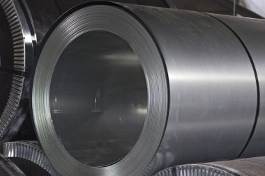 Stokta soğuk haddelenmiş galvanizli çelik ruloları