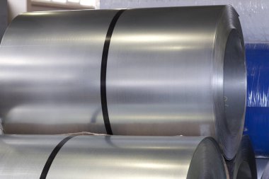 Stokta soğuk haddelenmiş galvanizli çelik ruloları