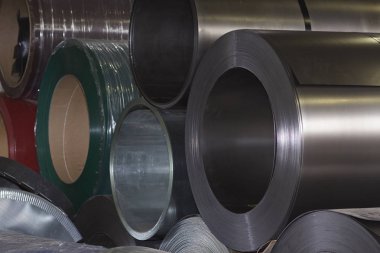 Stokta soğuk haddelenmiş galvanizli çelik ruloları