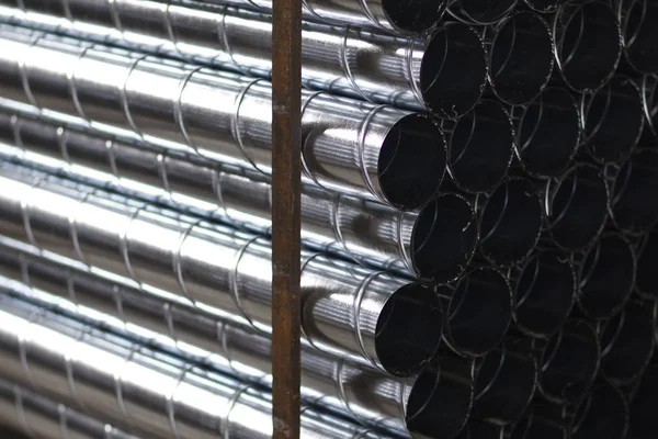 Elementos y piezas de chapa galvanizada para diversos sistemas de ventilación — Foto de Stock