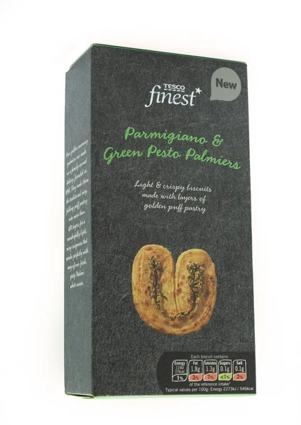 Largs Scotland November 2018 Tesco Finest Branded Parmigiana Green Pesto — Stock Photo, Image