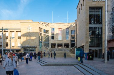 Glasgow, İskoçya, İngiltere - 14 Aralık 2018: Buchanan sokağa Glasgow Royal Concert Hall şehir merkezi Glasgow arama.