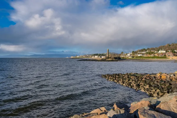 Cidade Largs Situa Firth Clyde Costa Oeste Escócia Olhando Marina — Fotografia de Stock