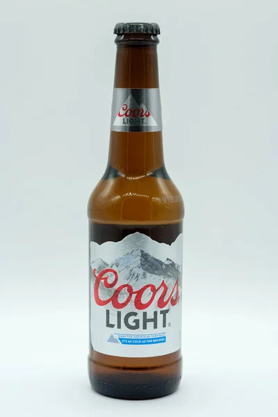 Largs Scotland February 2019 Bottle Coors Light Lager Beer Glass — Stock Photo, Image