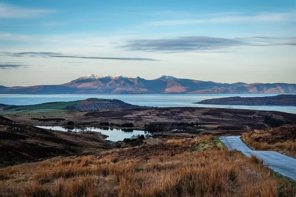 Karnego Drogowa Dumpingu Zanieczyszczających Jednym Najpiękniejszych Krajobrazów Zboczu Scotlands Pobliżu — Zdjęcie stockowe