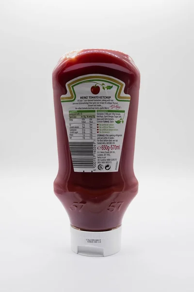 Largs Escocia Reino Unido Febrero 2019 Ketchup Tomate Heinz Botella —  Fotos de Stock