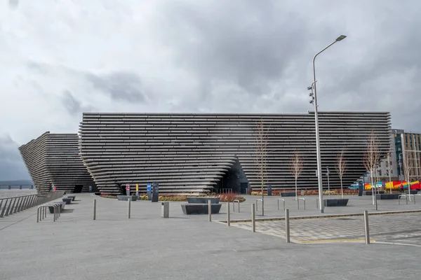 Victoria & Albert Museum (V & A) em Dundee, no Riversi — Fotografia de Stock