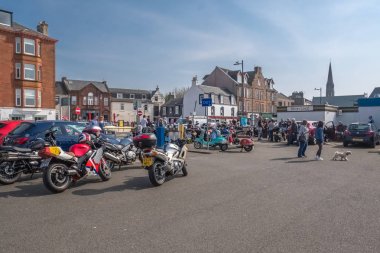 Largs İskoçya wi Batı Kıyısında Clyde Firth ayarlayın