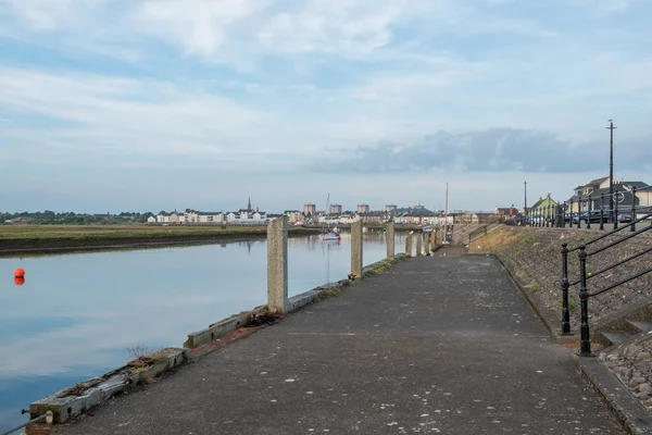 Irvine Harbour in Ayrshire Scozia guardando verso la città — Foto Stock