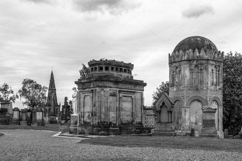 Ancient Architecture and monuments to the dead at Glasgow Necrop