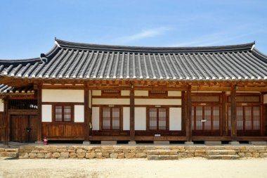 SEOUL, Güney Kore - 15 Ekim 2019 Sonbahar Bukchon Hanok Köyü