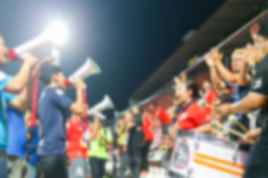 Bir sürü futbol fan kulübü futbol takımı arasında rekabet tezahürat için bulanık.