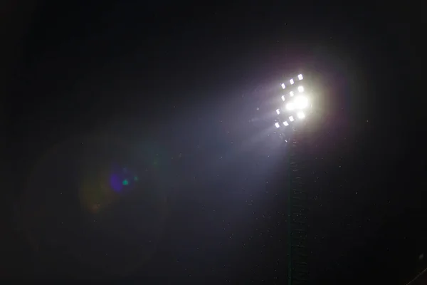 Sportovní světlo na fotbalovém stadionu — Stock fotografie