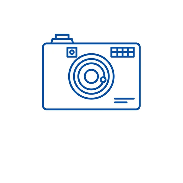 Digital camera line icon concept. Digital camera flat  vector symbol, sign, outline illustration. — Stock Vector