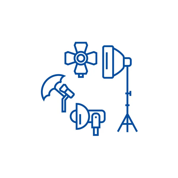 Fotostudio, Beleuchtungslinie icon concept. Fotostudio, Beleuchtungsanlage Flächenvektorsymbol, Schild, Umrissillustration. — Stockvektor