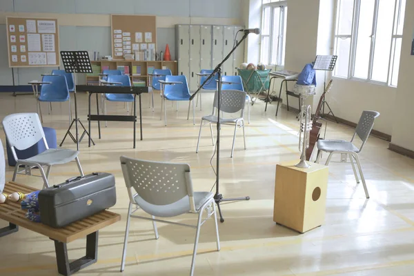 Temporary music classroom in gym 1 — Stock Photo, Image