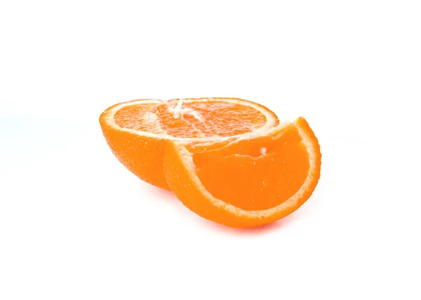 白い背景に単離された熟す明るいオレンジ果実 — ストック写真
