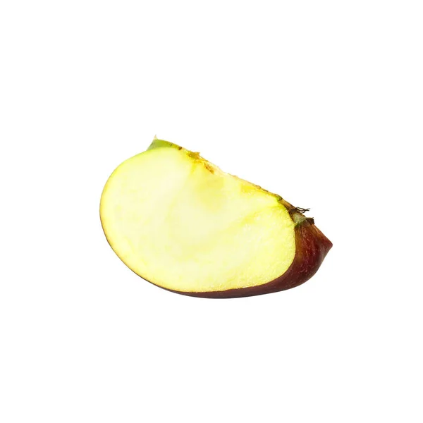 成熟的红苹果的一部分 在白色的背景上被分离出来 — 图库照片