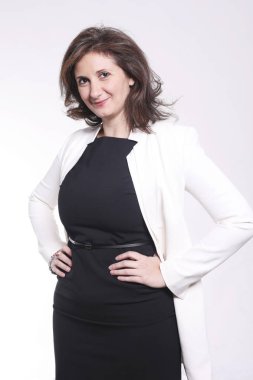 İfade gülümseyen güzel kendine güvenen kadın