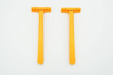 Sarı renkte erkekler veya kadınlar için tıraş jilet bıçakları