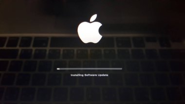 Apple Macos işletim sistemi yeni bir güncelleme var