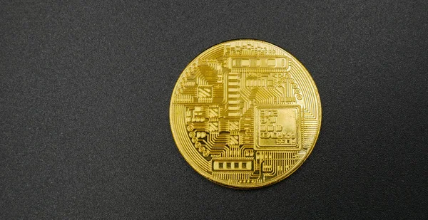 Fysieke versie van Bitcoin dat is een nieuwe virtuele geld wereld cryptogeld — Stockfoto