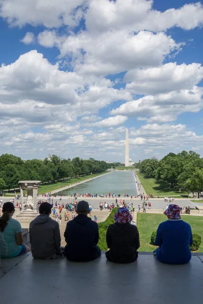 Kinder Mit Blick Auf Das Einkaufszentrum Washington — Stockfoto