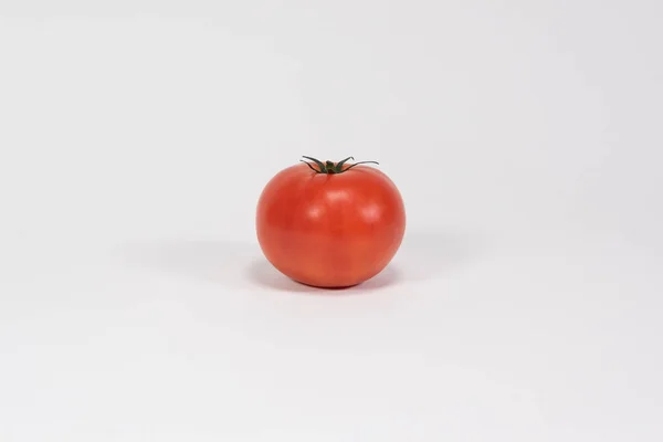 Eine Verschönerte Rote Tomate — Stockfoto