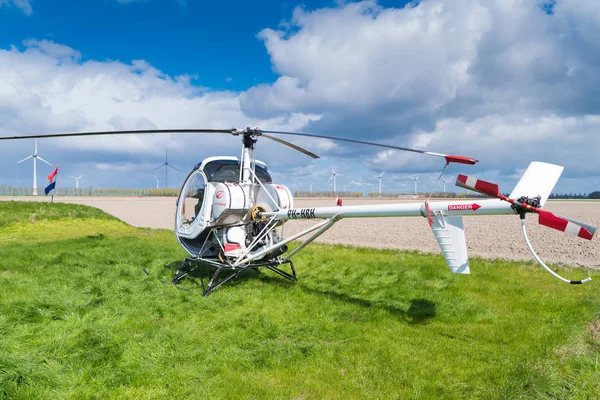 Espel Países Baixos Abril 2017 Pequeno Helicóptero Turístico Para Passeio — Fotografia de Stock