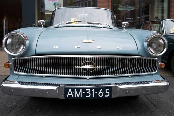 Nijverdal Netherlands May 2017 Front View Classical Opel Kapitan Oldtimer — Stock Photo, Image