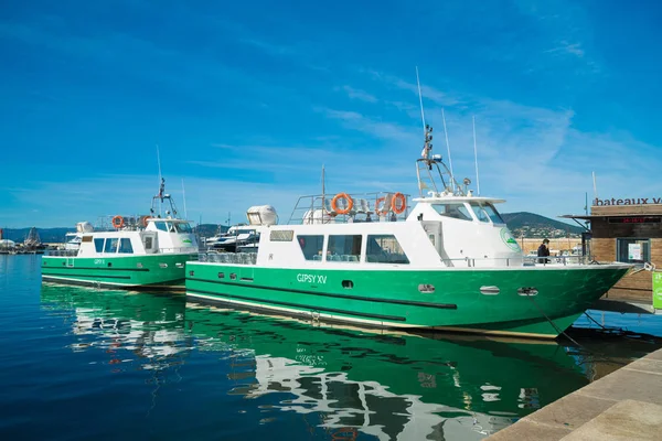 サントロペ フランス 2017 観光船サン トロペの港で — ストック写真