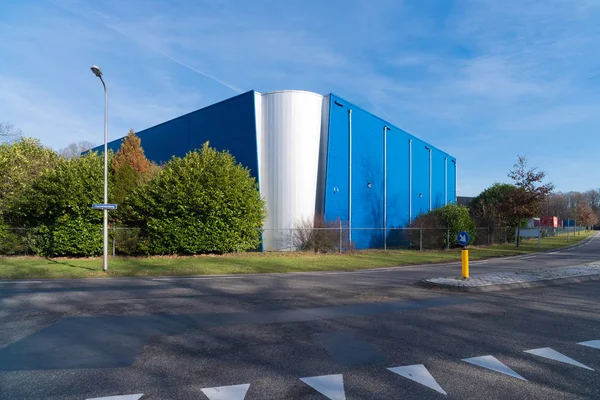 Edificio industrial moderno — Foto de Stock