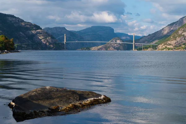 Zavěšovací most Lysefjord — Stock fotografie