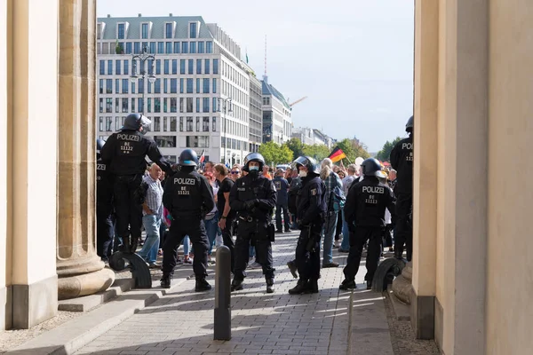 Berli Germany Ağustos 2020 Covid Önlemlerine Karşı Düzenlenen Bir Gösteri — Stok fotoğraf