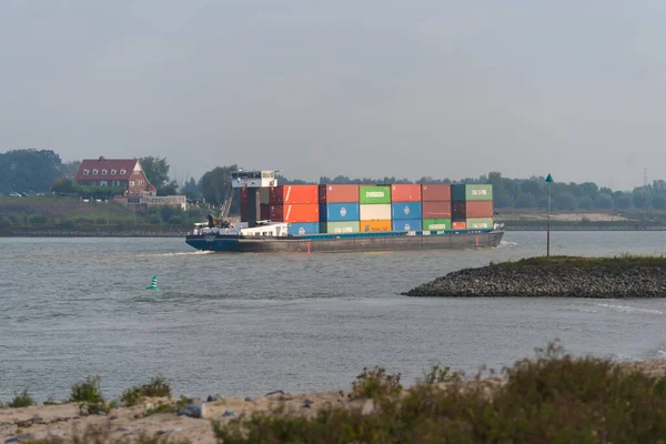 Nijmegen Netherlands Eylül 2020 Wal Nehri Üzerindeki Konteyner Gemisi Almanya — Stok fotoğraf